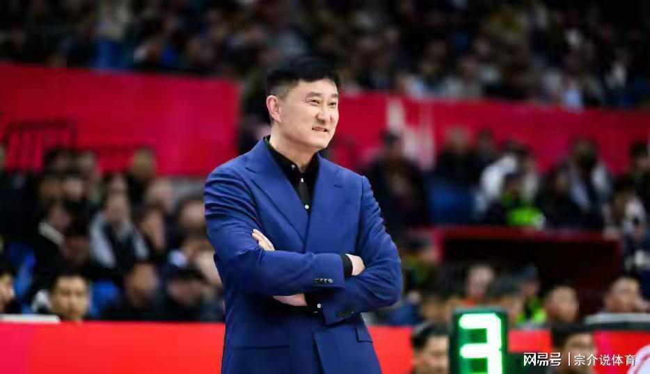 江南体育-就是要干杜锋，广州队球迷真是放出了狠话